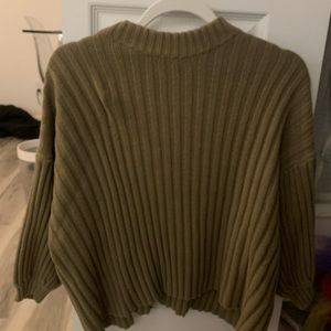 urban outfitters knitted cropped sweater